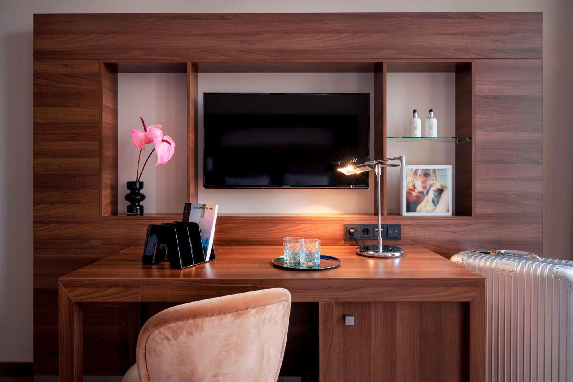 Superior Single Room